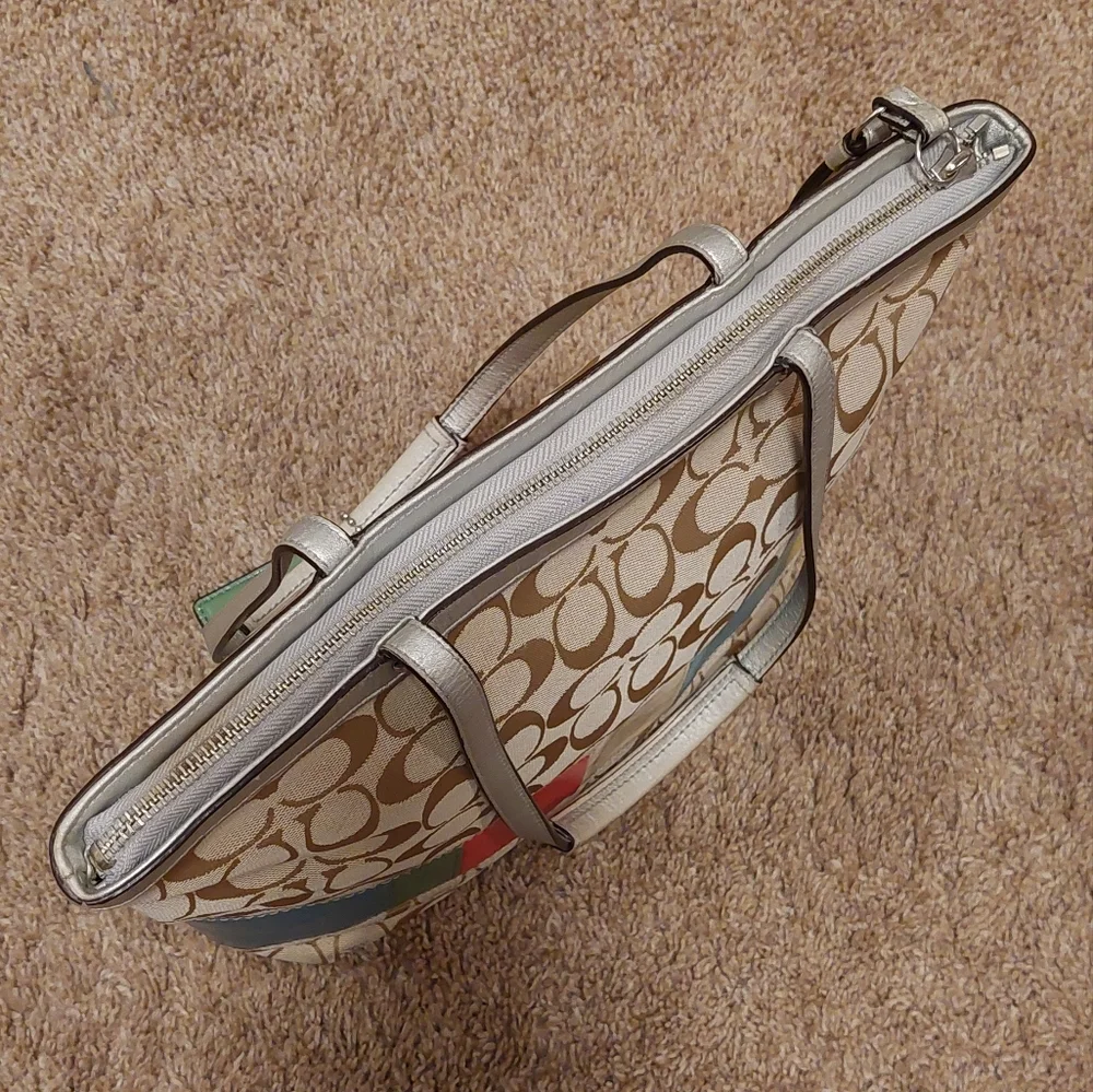 ❤️SALE! COACH Signature Stripe Muti Stripe Tote Bag
